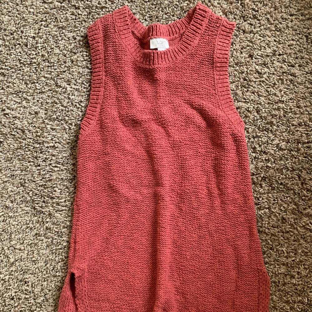 Coral sweater tank top